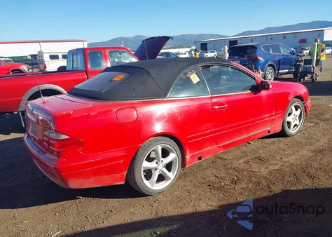 2002 Mercedes-Benz Clk 320 z USA, uszkodzony, nr VIN WDBLK65G22T120317